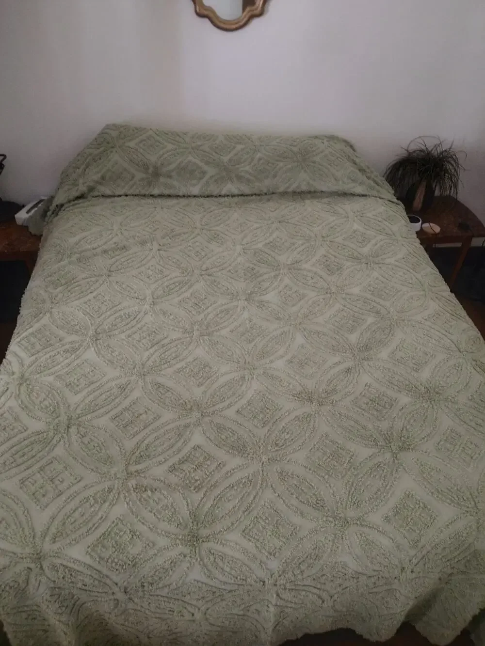 Green Chenille Bedspread Queen/ King Cottagecore Boho cotton India 120 x 107